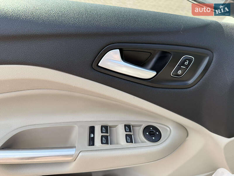 Минивэн Ford C-Max 2018 в Ровно