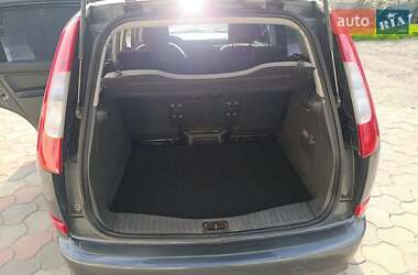 Мінівен Ford C-Max 2006 в 