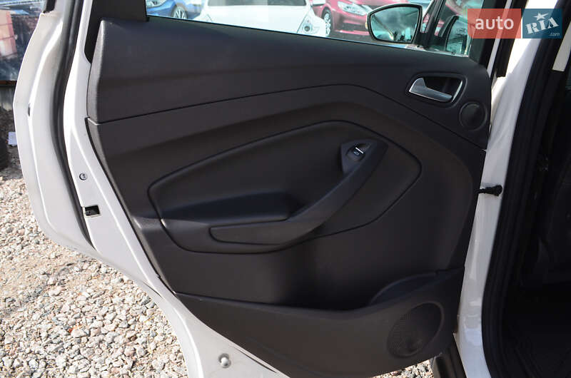 Минивэн Ford C-Max 2015 в Киеве