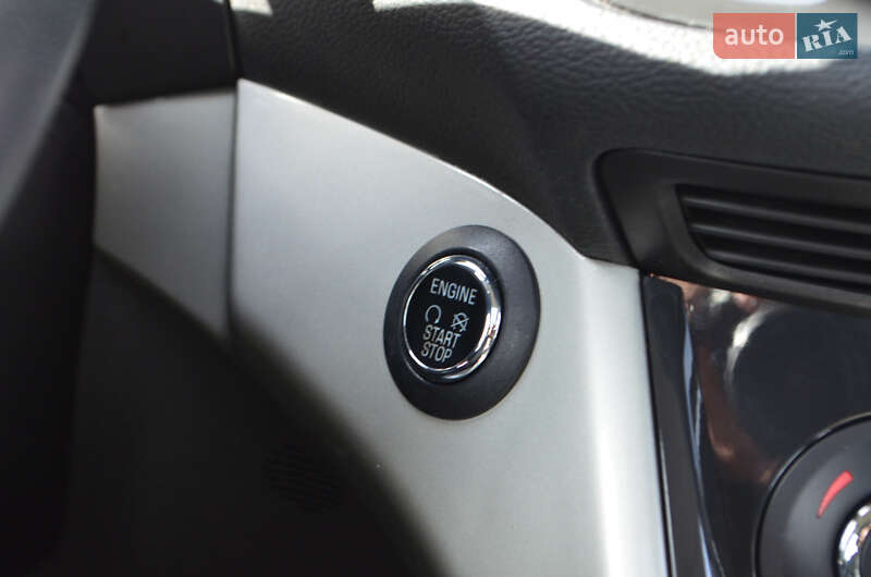 Минивэн Ford C-Max 2015 в Киеве