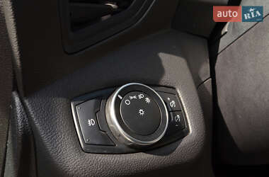 Мінівен Ford C-Max 2015 в 