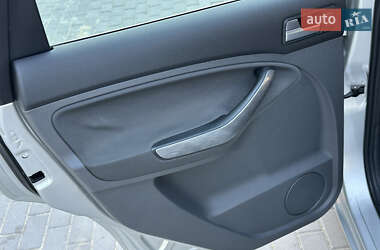 Мінівен Ford C-Max 2007 в 
