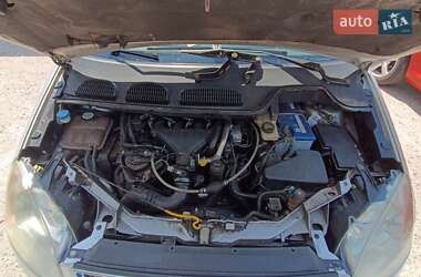Минивэн Ford C-Max 2003 в 