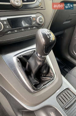 Мінівен Ford C-Max 2009 в 