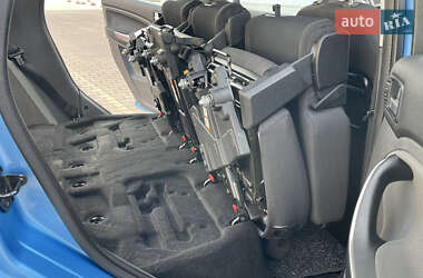 Мінівен Ford C-Max 2009 в 