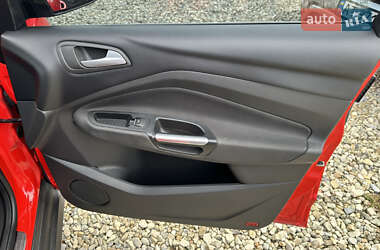 Минивэн Ford C-Max 2016 в 