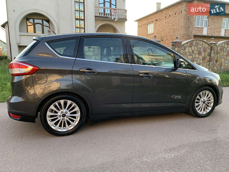 Мінівен Ford C-Max 2017 в Івано-Франківську