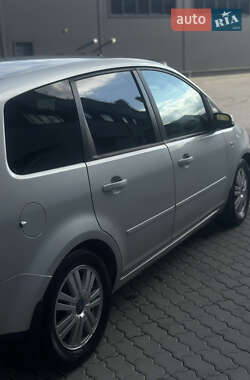 Мінівен Ford C-Max 2006 в 
