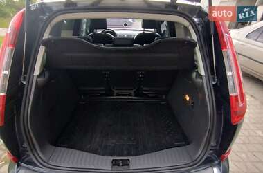 Минивэн Ford C-Max 2009 в 