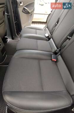 Минивэн Ford C-Max 2009 в 
