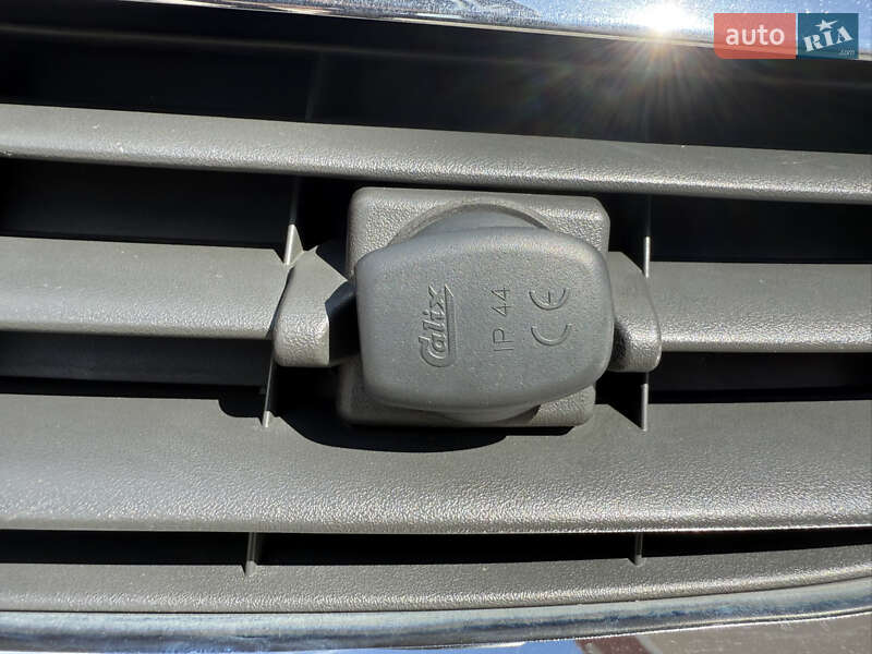 Минивэн Ford C-Max 2009 в Умани фото 103 Минивэн Ford C-Max 2009 в Умани