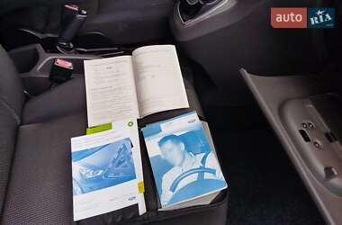 Минивэн Ford C-Max 2010 в 
