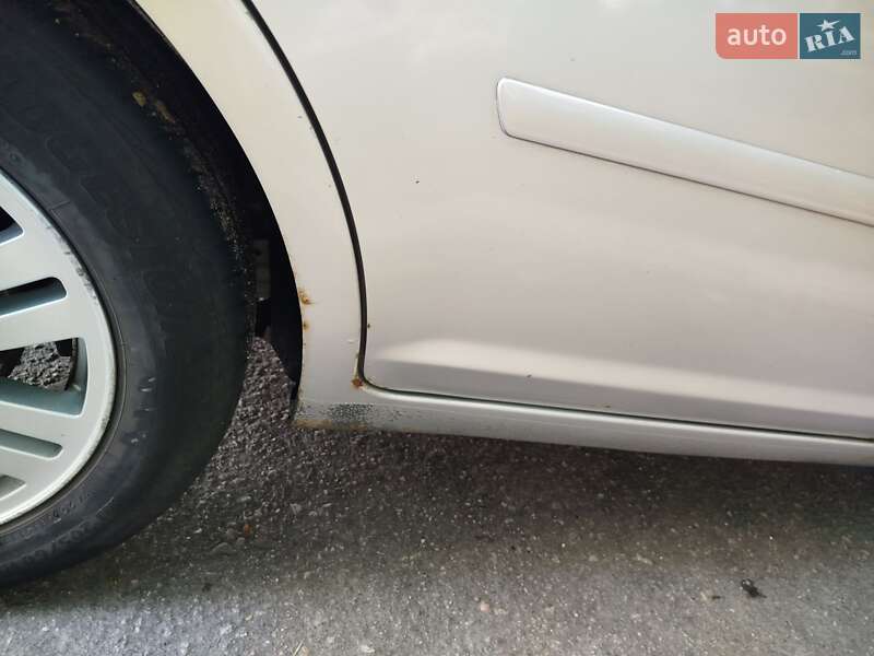 Мінівен Ford C-Max 2004 в Запоріжжі