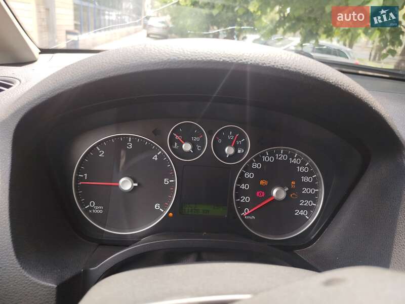 Мінівен Ford C-Max 2004 в Запоріжжі