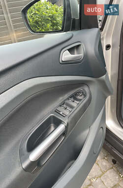 Минивэн Ford C-Max 2013 в 