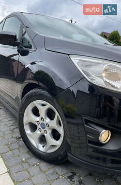 Минивэн Ford C-Max 2011 в 
