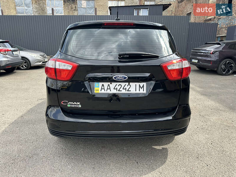 Минивэн Ford C-Max 2016 в Киеве