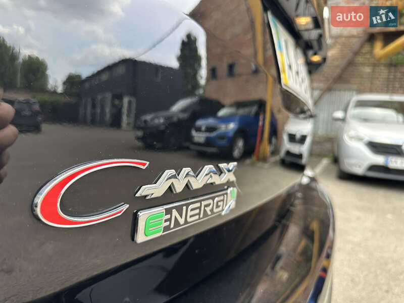 Минивэн Ford C-Max 2016 в Киеве