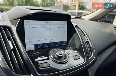 Минивэн Ford C-Max 2016 в 