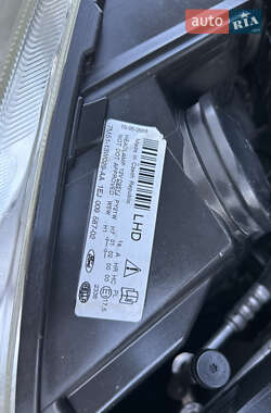 Мінівен Ford C-Max 2009 в 
