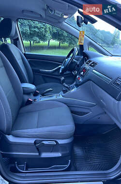 Мінівен Ford C-Max 2009 в 