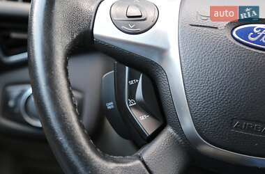 Минивэн Ford C-Max 2013 в 