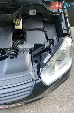 Минивэн Ford C-Max 2009 в 