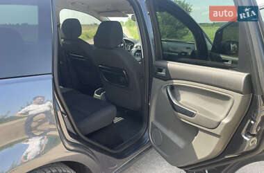 Минивэн Ford C-Max 2009 в 