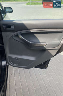Минивэн Ford C-Max 2009 в 