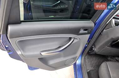 Минивэн Ford C-Max 2009 в 