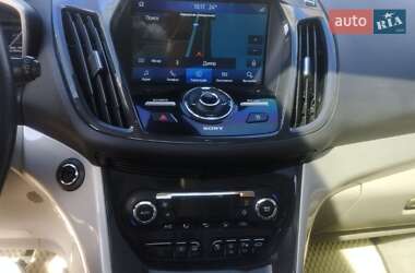 Минивэн Ford C-Max 2016 в 