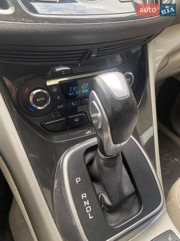 Мінівен Ford C-Max 2015 в Києві