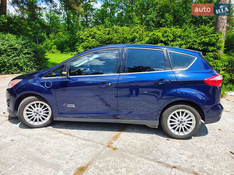 Мінівен Ford C-Max 2015 в Шепетівці