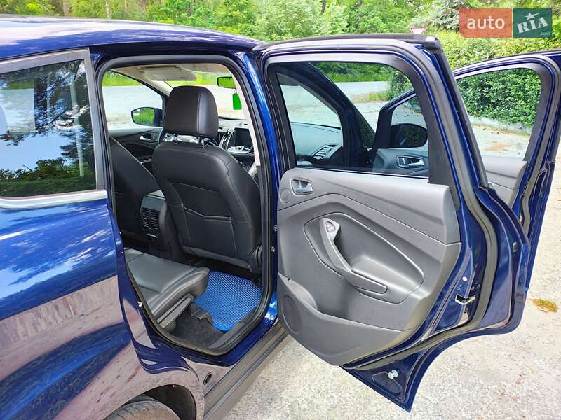 Мінівен Ford C-Max 2015 в Шепетівці