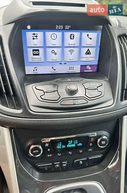 Минивэн Ford C-Max 2016 в 