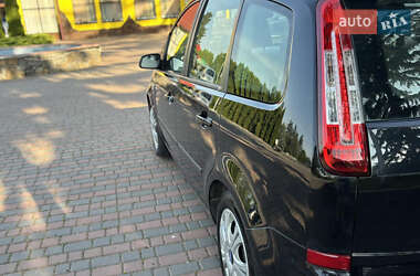Минивэн Ford C-Max 2009 в 