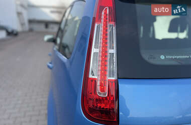 Минивэн Ford C-Max 2009 в 