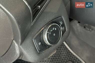Мінівен Ford C-Max 2013 в 