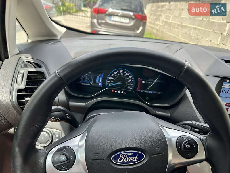 Минивэн Ford C-Max 2016 в Киеве