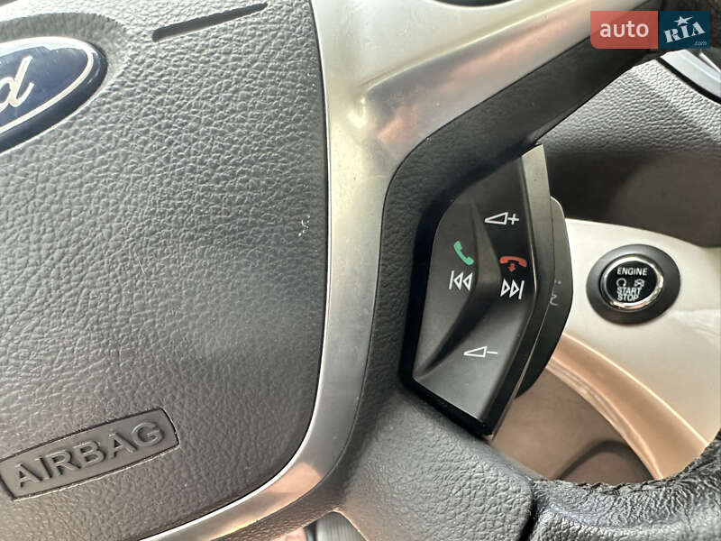 Минивэн Ford C-Max 2016 в Киеве