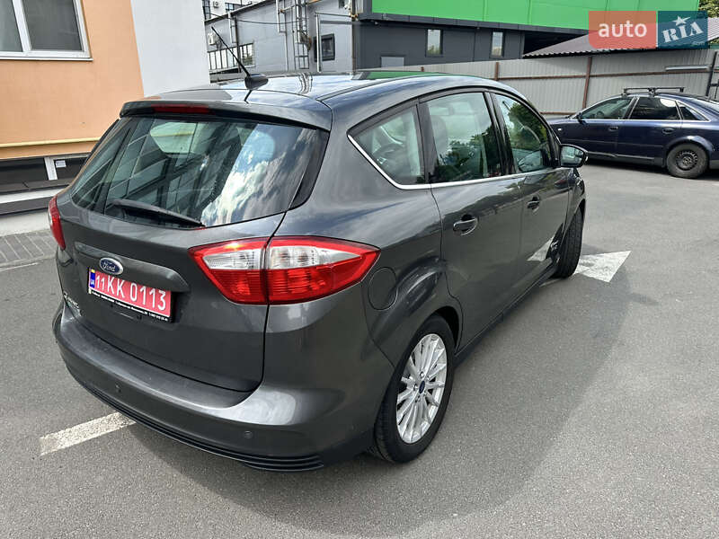Минивэн Ford C-Max 2016 в Киеве