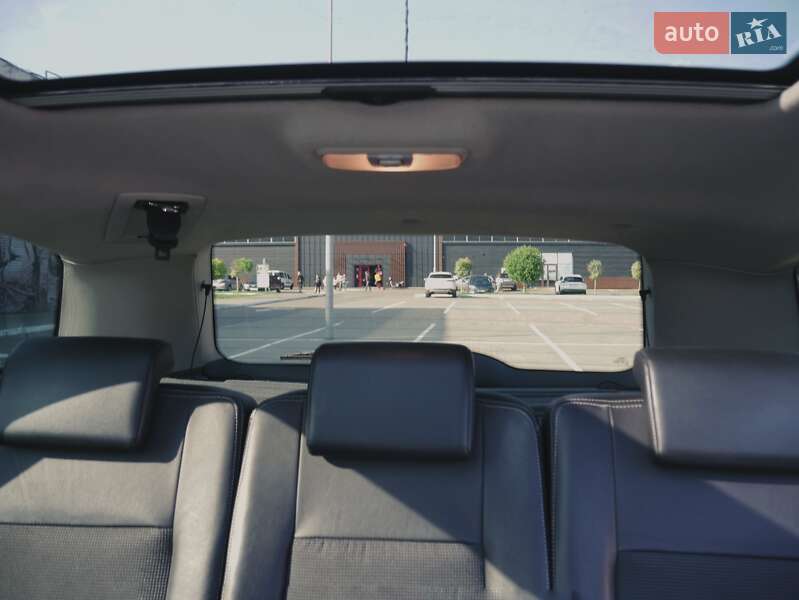 Минивэн Ford C-Max 2009 в Луцке