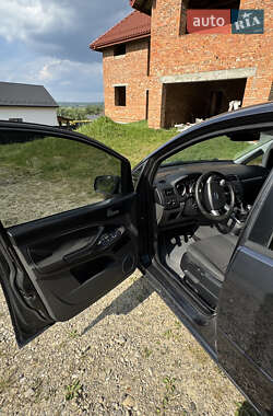 Минивэн Ford C-Max 2010 в 