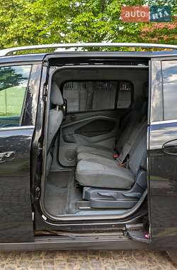 Минивэн Ford C-Max 2011 в 