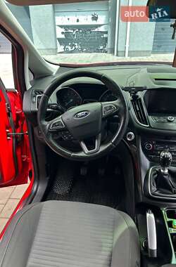 Минивэн Ford C-Max 2016 в 