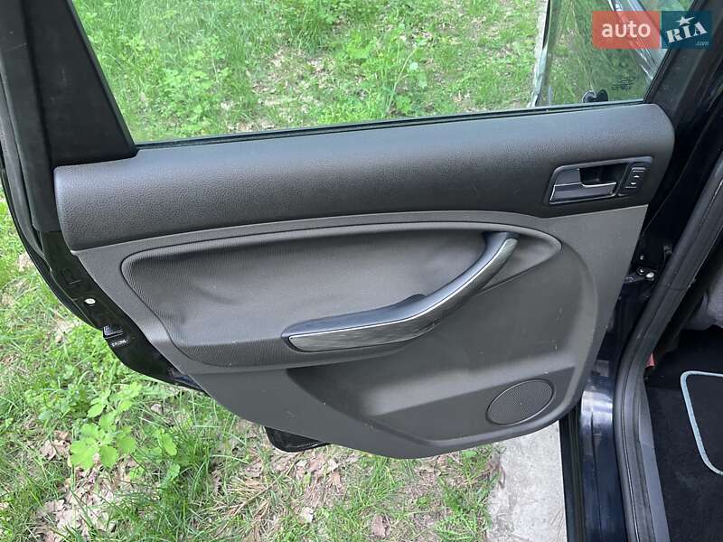 Минивэн Ford C-Max 2008 в Рожище