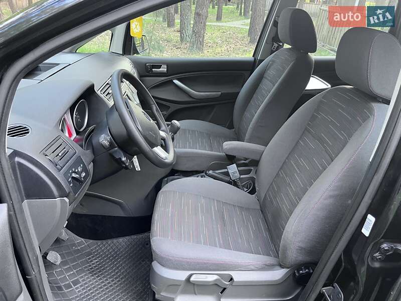 Минивэн Ford C-Max 2008 в Рожище