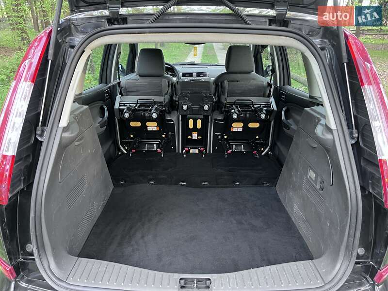 Минивэн Ford C-Max 2008 в Рожище
