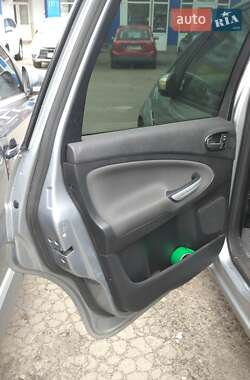 Мінівен Ford C-Max 2008 в 