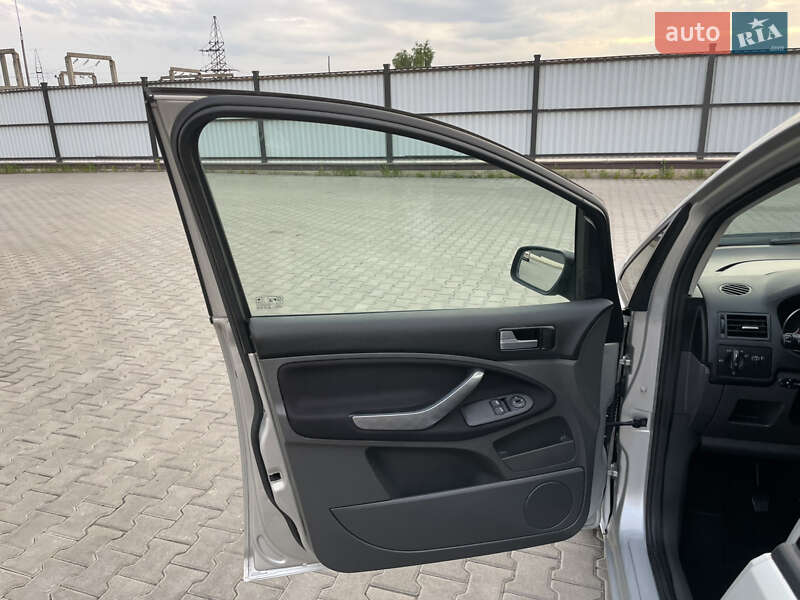 Минивэн Ford C-Max 2008 в Луцке